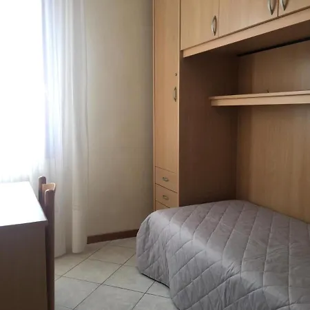Dalmazia 10 *
